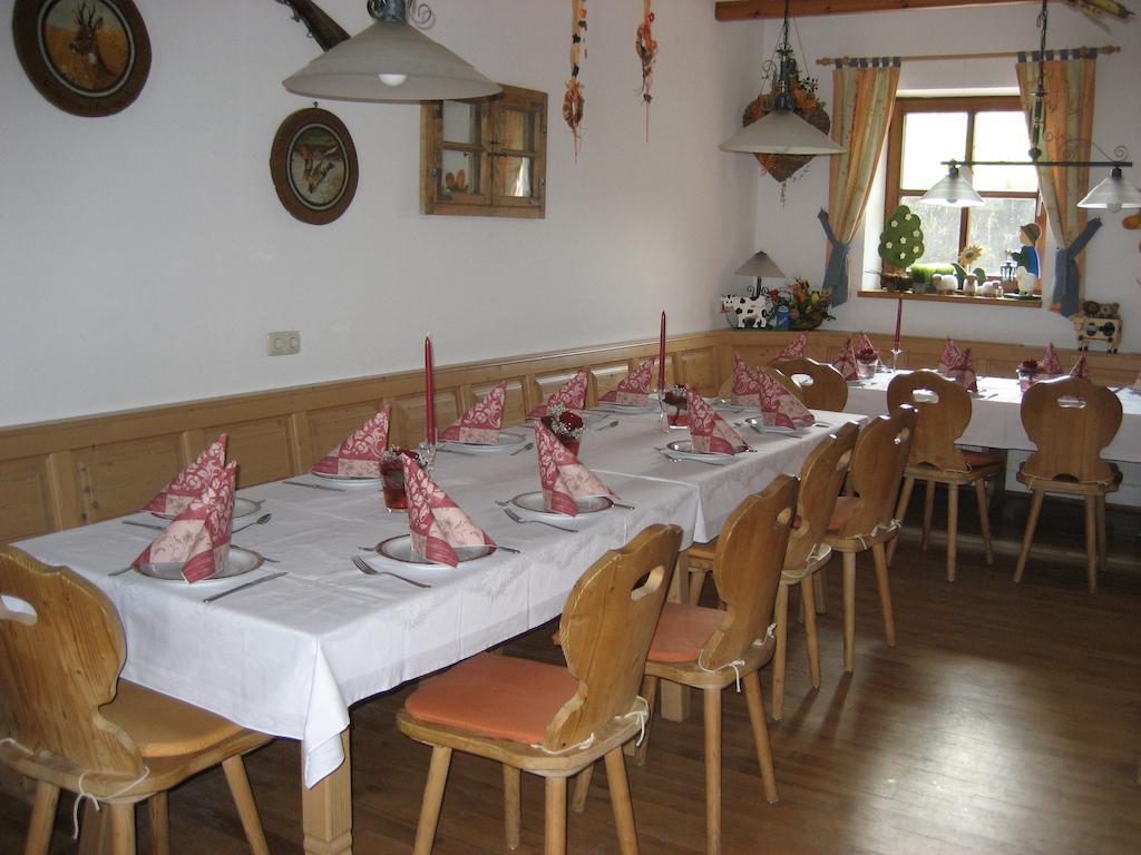 Bernerhof Apartment Pottenstein Ngoại thất bức ảnh